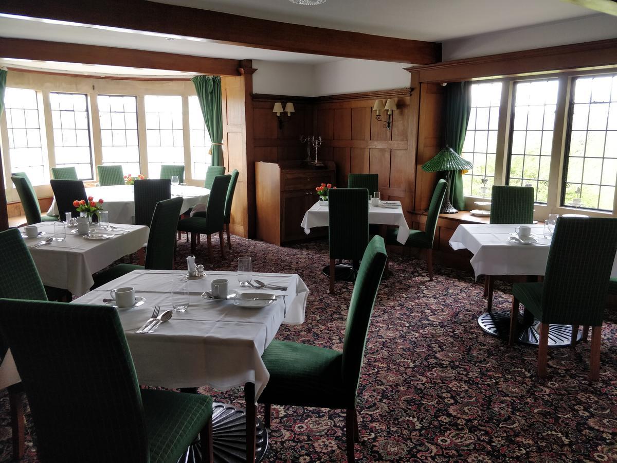 Windermere Motor Boat Racing Club Guest House Bowness-on-Windermere Bagian luar foto