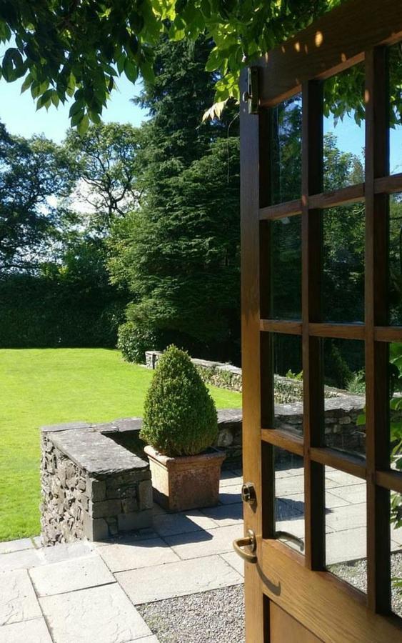 Windermere Motor Boat Racing Club Guest House Bowness-on-Windermere Bagian luar foto